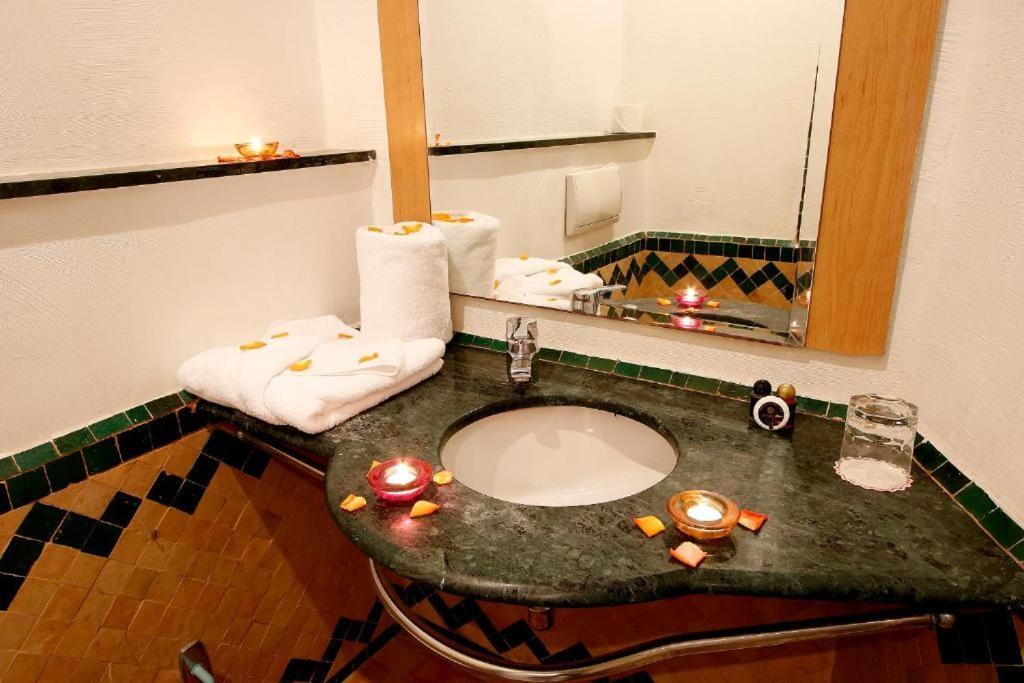 Hotel Fnideq Senator المظهر الخارجي الصورة